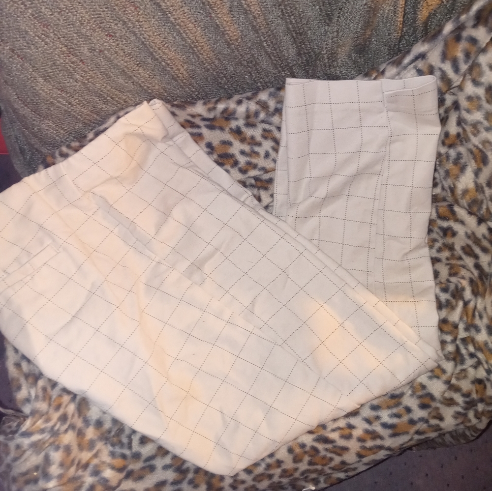 Crosby. Checker Pant with Side Slits